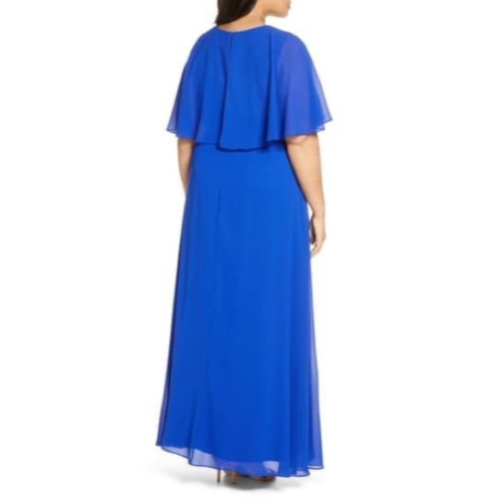 Vince Camuto V-Neck Faux Wrap Maxi Dress - Picture 3 of 12